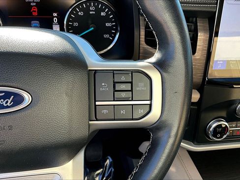 Certified 2024 Ford Expedition Limited image 10