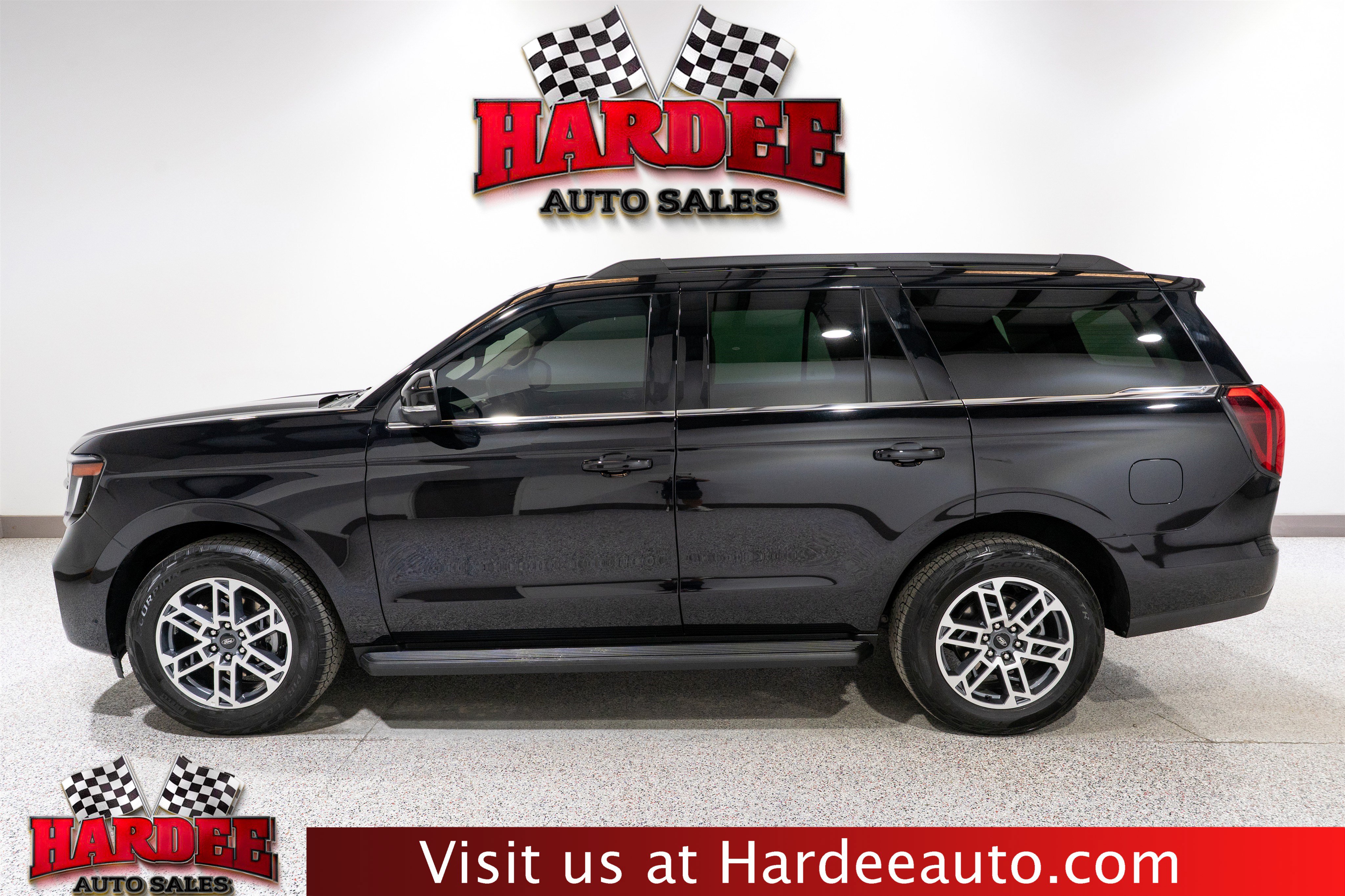 Used 2025 Ford Expedition Active AWD/4WD 360° Tour