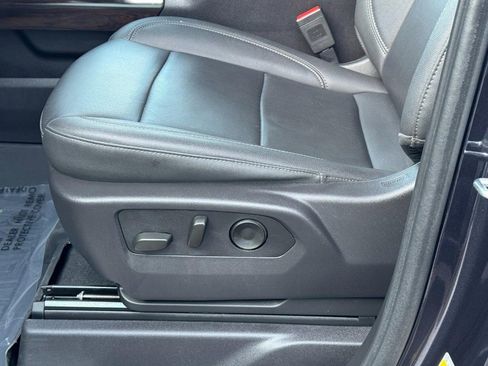 Used 2024 GMC Sierra 1500 SLT w/ SLT Premium Plus Package image 26