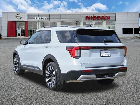Used 2025 Ford Explorer Platinum w/ LUX Leather Package AWD/4WD image 6
