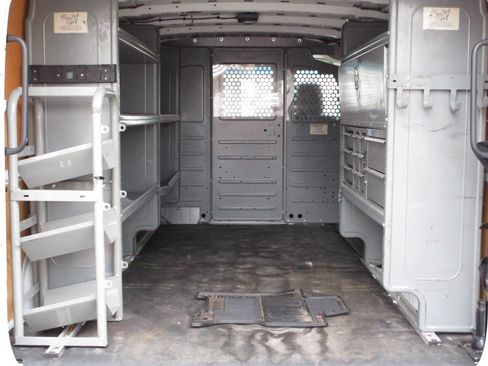 Used 2016 Nissan NV 2500 SV w/ Technology Package image 20