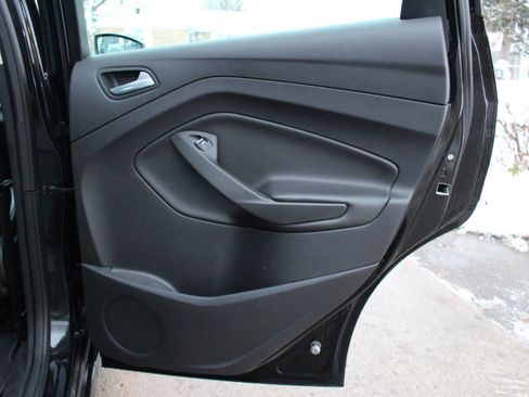 Used 2013 Ford C-MAX SEL image 33