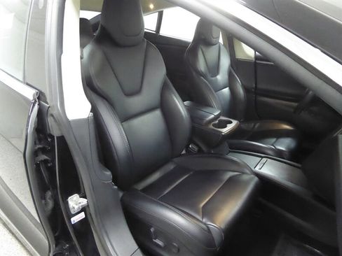 Used 2018 Tesla Model S 75D AWD/4WD image 23