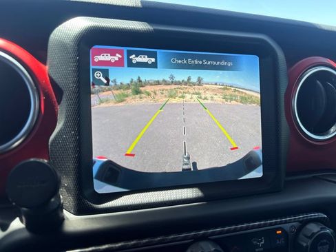 Used 2021 Jeep Gladiator Rubicon AWD/4WD image 28