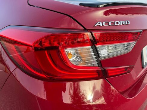 Used 2022 Honda Accord Sport image 22