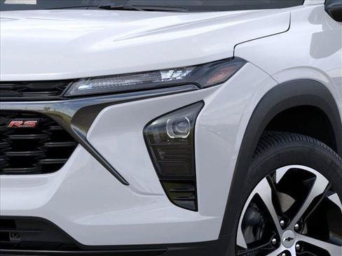 New 2026 Chevrolet Trax RS FWD image 10