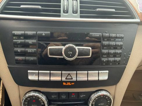 Used 2012 Mercedes-Benz C 300 4MATIC Sedan image 21
