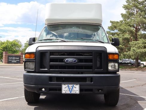 Used 2012 Ford E-350 and Econoline 350 Extended Super Duty w/ PWR Group RWD image 13