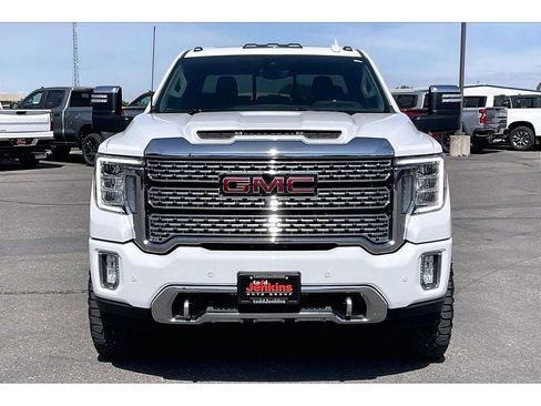 Used 2022 GMC Sierra 3500 Denali w/ Denali Ultimate Package AWD/4WD image 3
