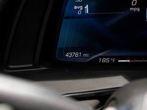 Used 2020 Chevrolet Corvette Stingray Premium Cpe w/ 3LT Preferred Equipment Group RWD image 19