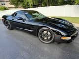 Used 2004 Chevrolet Corvette Coupe w/ Preferred Equipment Group image 2