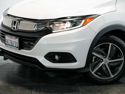 Used 2021 Honda HR-V EX image 10