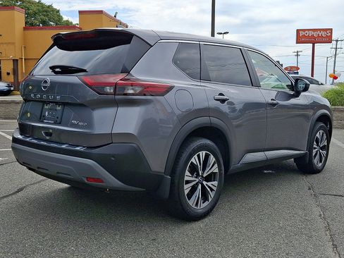 Certified 2023 Nissan Rogue SV AWD/4WD image 7