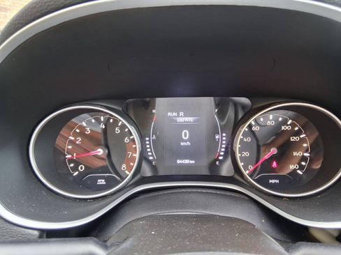 Used 2020 Jeep Compass Latitude AWD/4WD image 17