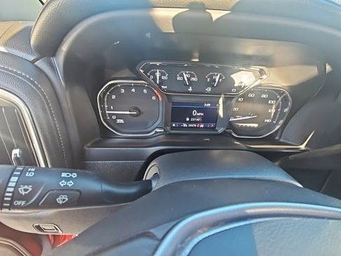 Used 2022 GMC Sierra 1500 SLT w/ SLT Convenience Package image 14