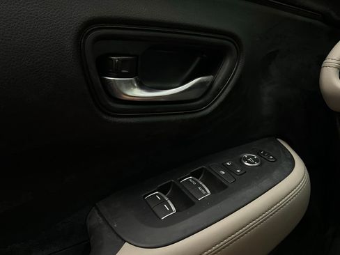 Used 2025 Honda HR-V EX-L image 21