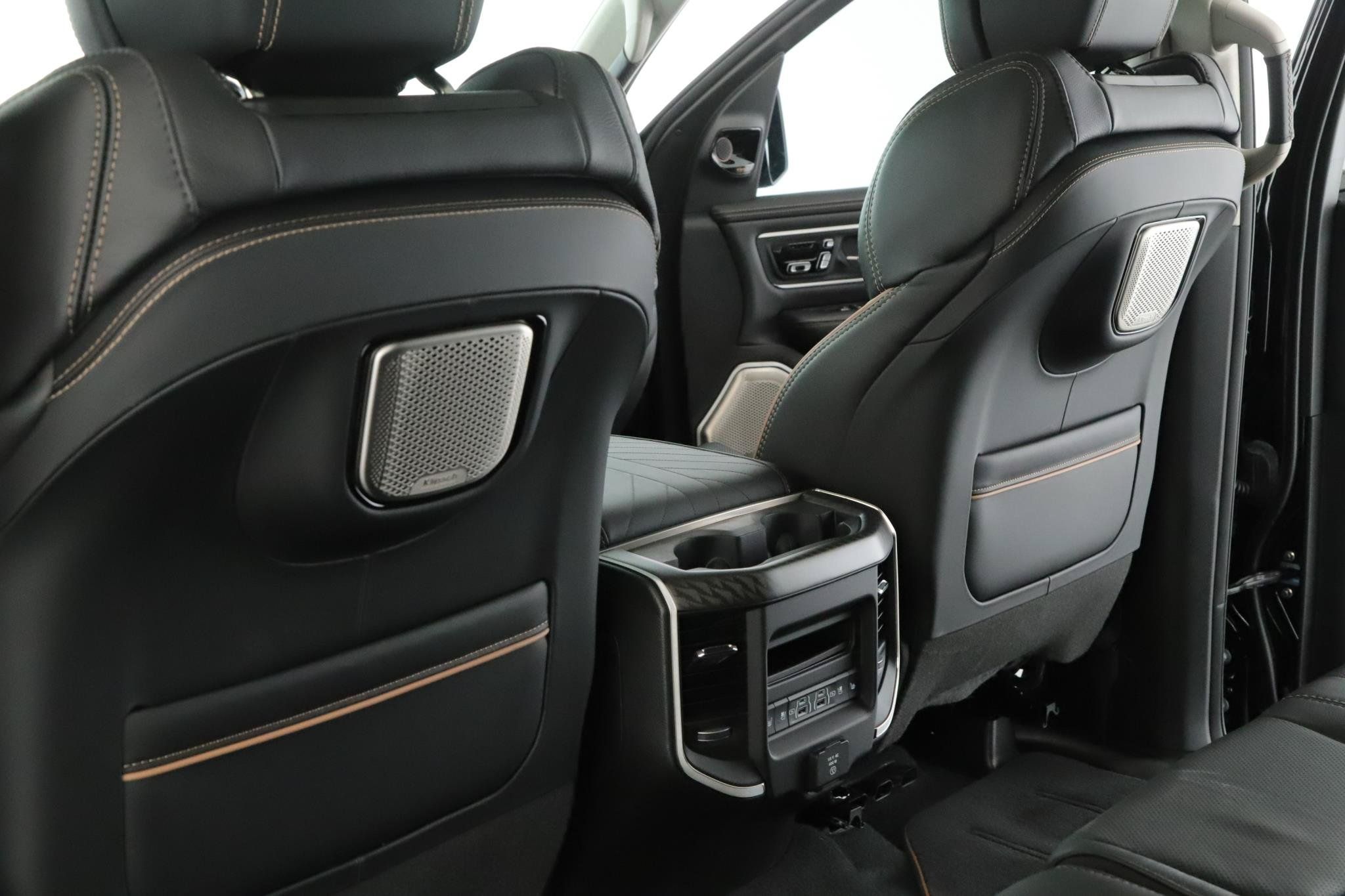 Used 2026 RAM 1500 Tungsten AWD/4WD image 8