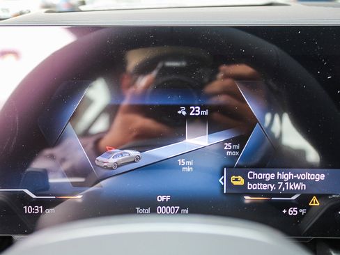 New 2026 BMW i5 eDrive40 w/ M Sport Package image 19