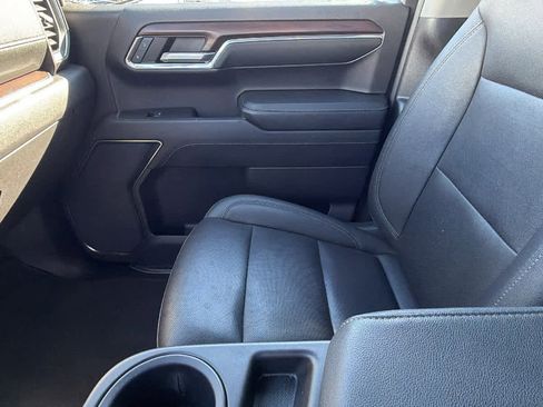 Used 2024 GMC Sierra 1500 SLT AWD/4WD image 12