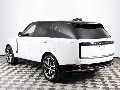 New 2025 Land Rover Range Rover SE image 7