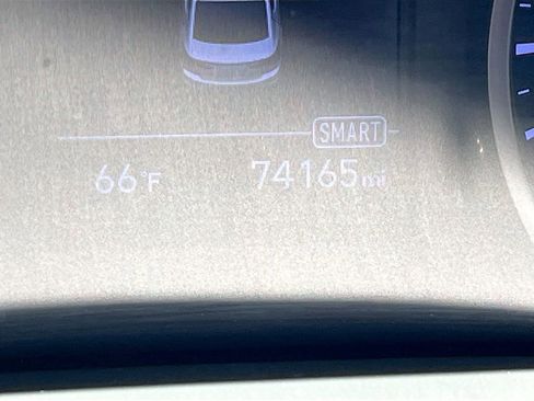 Used 2020 Hyundai Elantra SE FWD image 12