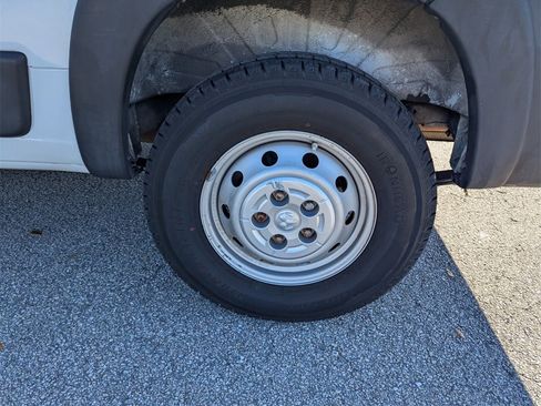 Used 2021 RAM ProMaster 2500 image 13