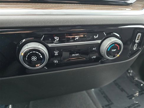 New 2026 Chevrolet Silverado 2500 LT image 24