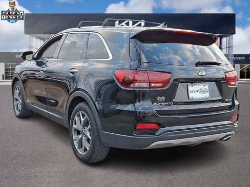 Used 2019 Kia Sorento EX image 4