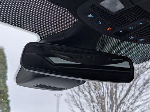 Used 2024 Ford Edge ST-Line image 26