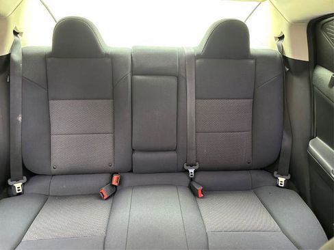 Used 2010 Dodge Avenger SXT FWD image 16