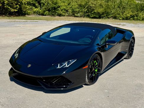 Used 2017 Lamborghini Huracan LP 610-4 image 16