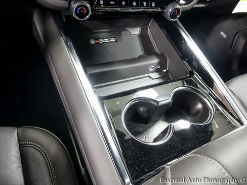 New 2026 Chevrolet Tahoe LT w/ Comfort Package image 19