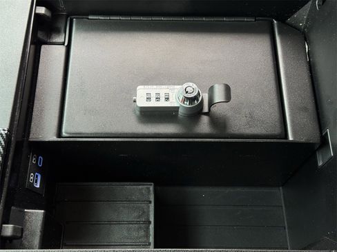 Used 2023 Toyota Tundra SR5 image 21