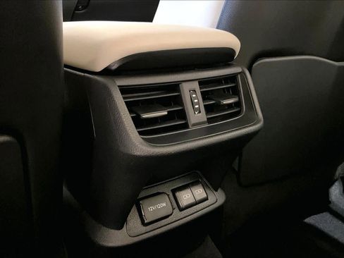 Used 2025 Lexus ES 300h w/ Premium Package image 32