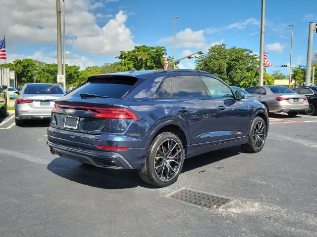 Used 2023 Audi Q8 Premium Plus AWD/4WD image 4