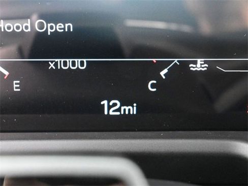 New 2025 GMC Acadia Denali w/ Super Cruise Package image 39