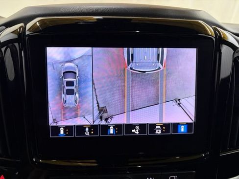 Used 2022 Chevrolet Traverse RS AWD/4WD image 78