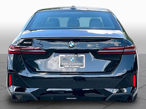 New 2026 BMW 530i xDrive w/ M Sport Package image 4