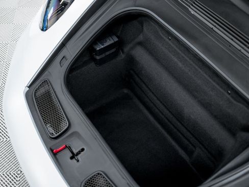 Used 2026 Porsche 911 GT3 RWD image 75