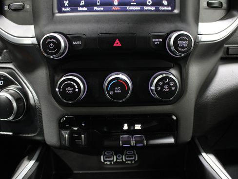 Used 2021 RAM 1500 Big Horn AWD/4WD image 16