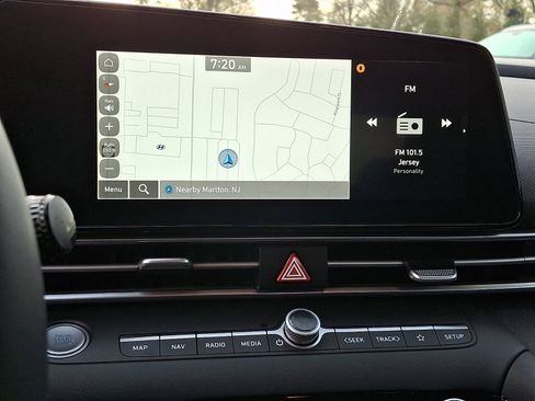 Certified 2023 Hyundai Elantra SEL w/ Convenience Package image 20