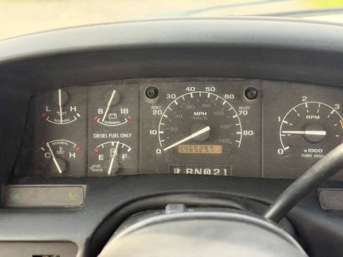 Used 1997 Ford F450 2WD Regular Cab Super Duty image 9