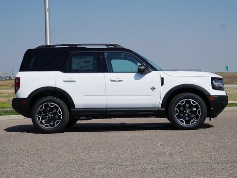 New 2026 Ford Bronco Sport Outer Banks w/ Outer Banks Tech Package+ AWD/4WD image 6