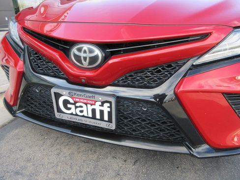 Used 2019 Toyota Camry XSE w/ Driver Assist Package FWD image 15