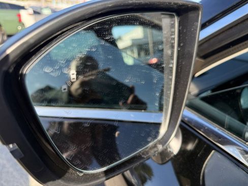 Used 2025 INFINITI QX60 Pure image 35