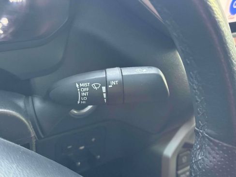 Used 2022 Toyota Tundra SR5 w/ SR5 Premium Package AWD/4WD image 26