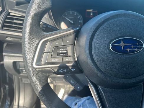 Used 2021 Subaru Crosstrek 2.0i AWD/4WD image 9