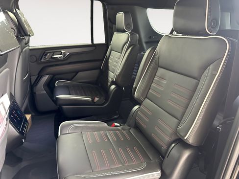 New 2026 GMC Yukon XL AT4 Ultimate w/ LPO, Floor Liner Package AWD/4WD image 24
