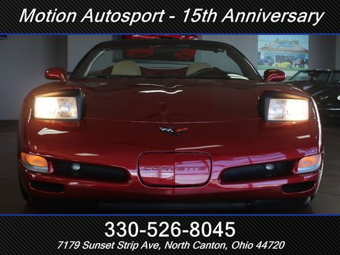 Used 1999 Chevrolet Corvette Convertible w/ Memory Pkg image 39