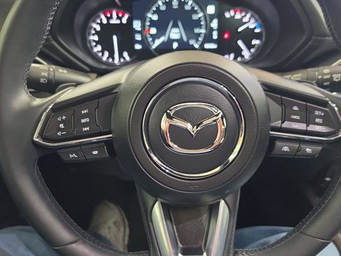 Used 2023 MAZDA CX-5 Signature image 9